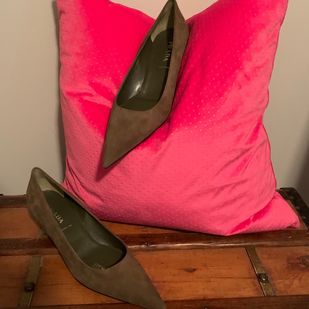 Prada beautiful velvet kitten heels. Excellent $$